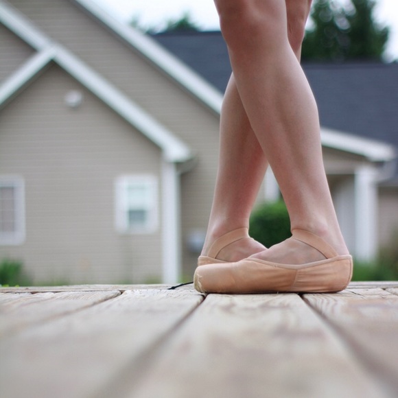 Meet Your Posher! - Picture 1 of 1